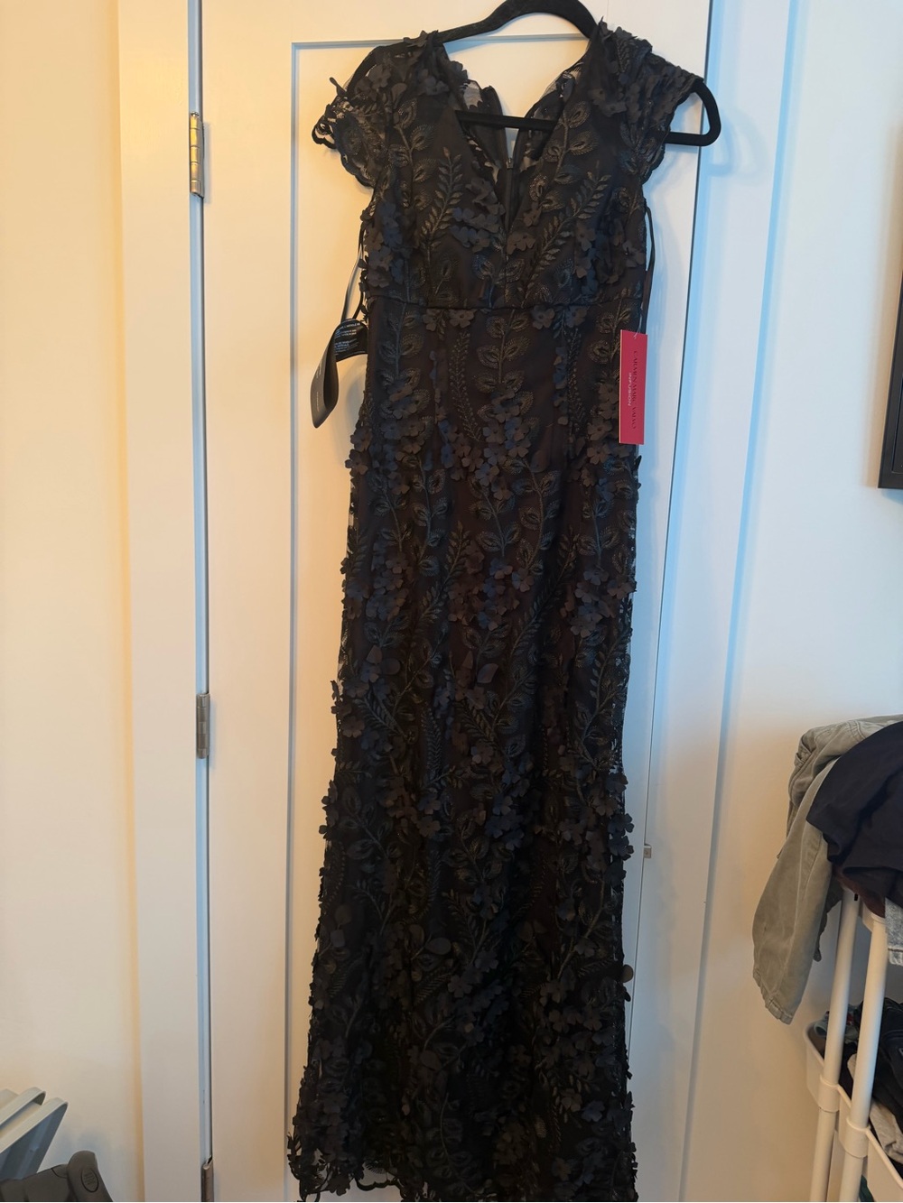 NWT size 2 Black Embroidered Floral Maxi Dress - Elegant Evening Style